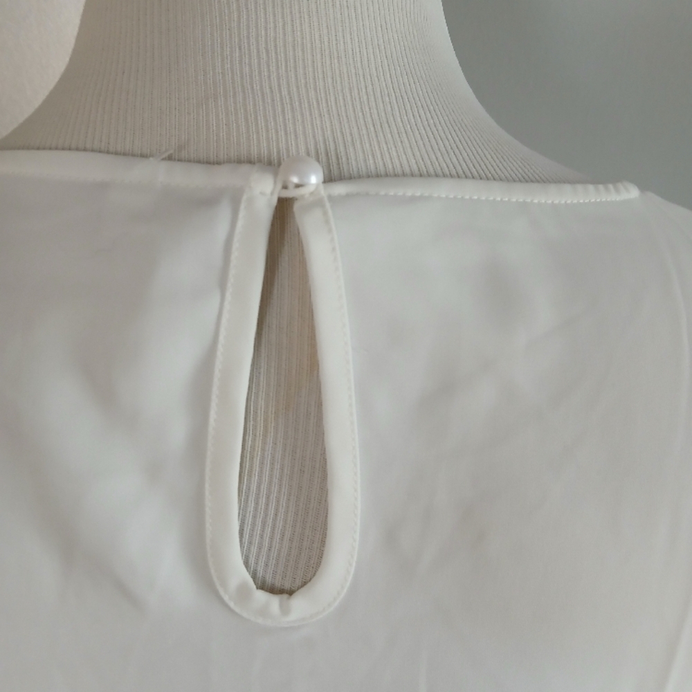 White Cap Tulip Sleeve Pleated Blouse XL - Picture 6 of 9